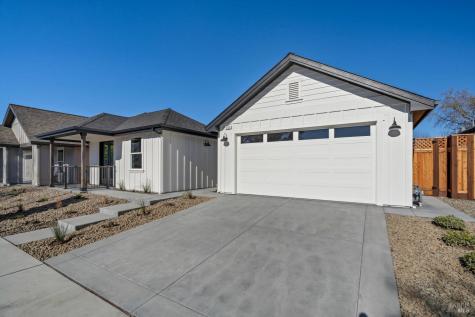 131 Maywood Lane Windsor CA 95492