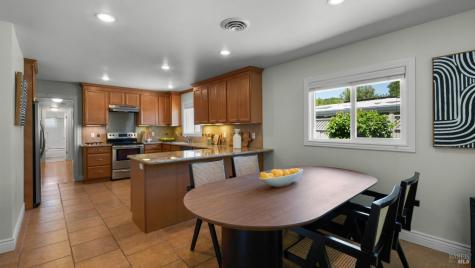 10 Corte Roble Novato CA 94949