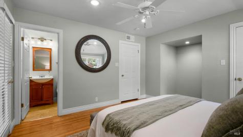 10 Corte Roble Novato CA 94949