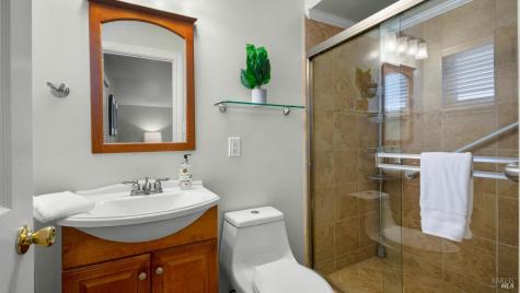 10 Corte Roble Novato CA 94949