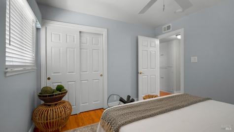 10 Corte Roble Novato CA 94949