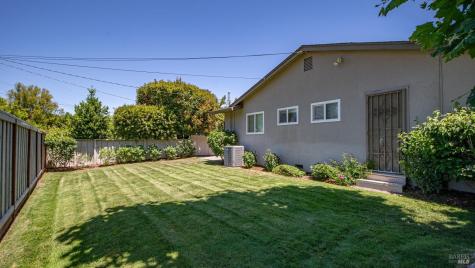 10 Corte Roble Novato CA 94949