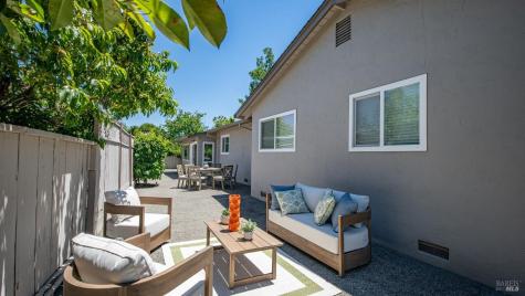 10 Corte Roble Novato CA 94949
