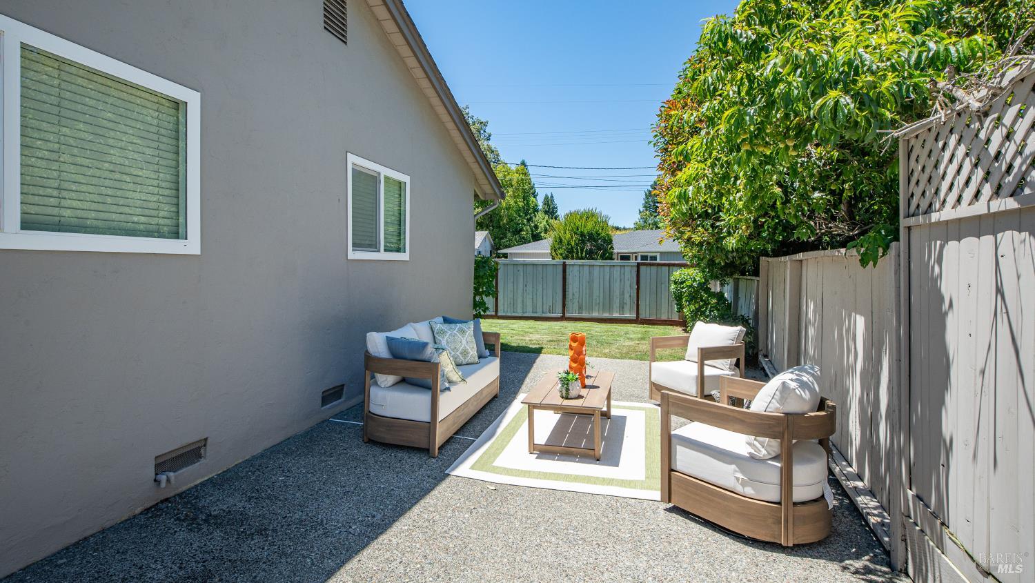 10 Corte Roble Novato CA 94949