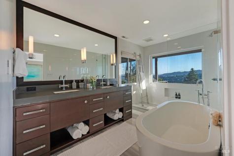 1754 Lagoon View Drive Tiburon CA 94920