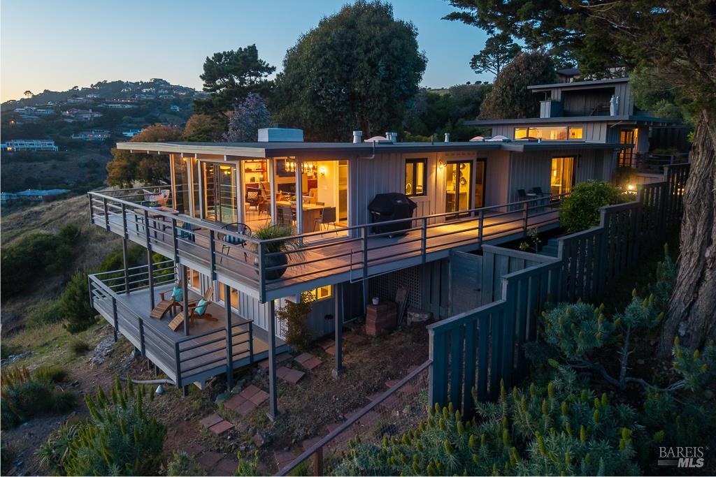 1754 Lagoon View Drive Tiburon CA 94920