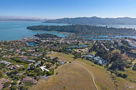 1754 Lagoon View Drive Tiburon CA 94920