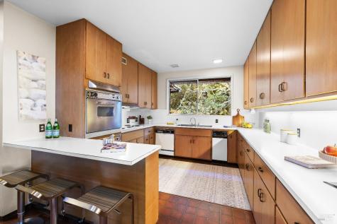 2395 Sobre Vista Road Sonoma CA 95476