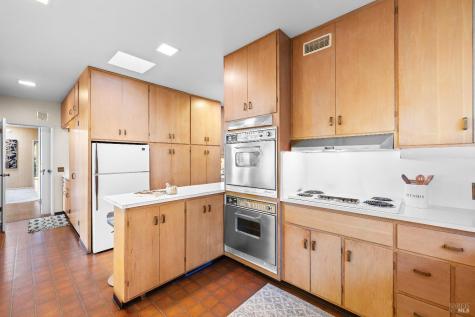 2395 Sobre Vista Road Sonoma CA 95476