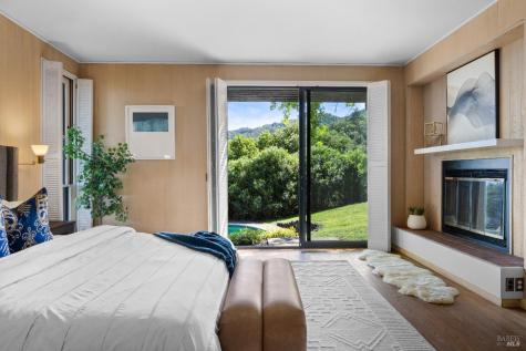 2395 Sobre Vista Road Sonoma CA 95476