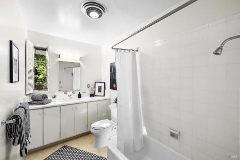 2395 Sobre Vista Road Sonoma CA 95476