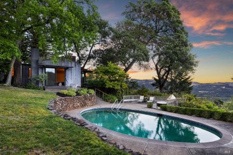 2395 Sobre Vista Road Sonoma CA 95476