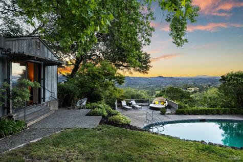 2395 Sobre Vista Road Sonoma CA 95476