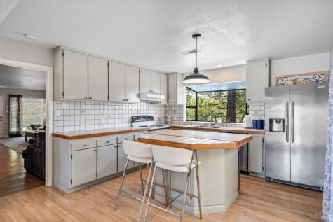 317 Alexander Valley Road Healdsburg CA 95448