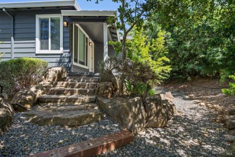 317 Alexander Valley Road Healdsburg CA 95448