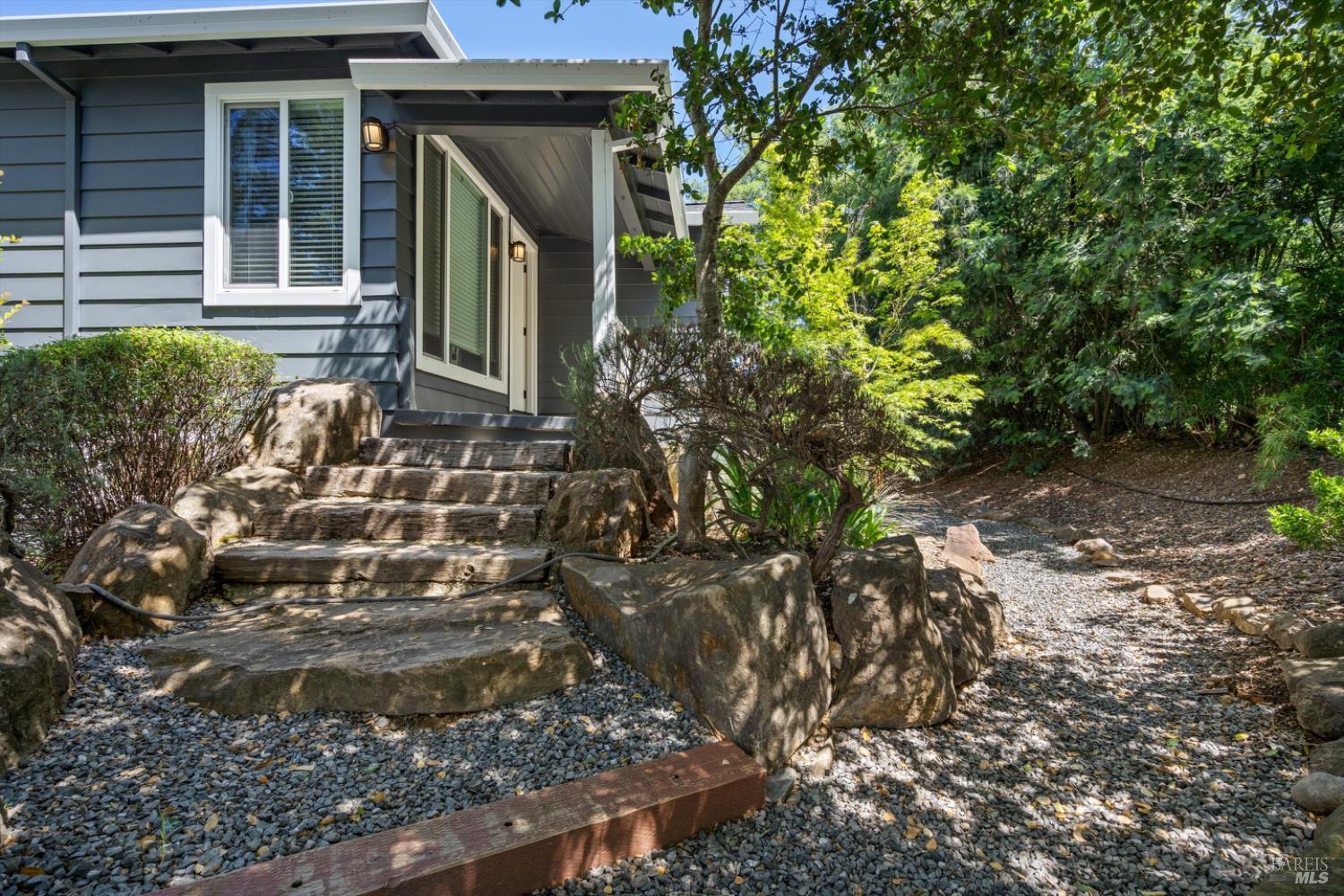 317 Alexander Valley Road Healdsburg CA 95448