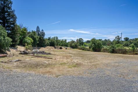 317 Alexander Valley Road Healdsburg CA 95448