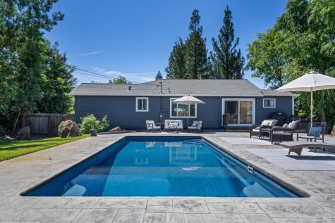 317 Alexander Valley Road Healdsburg CA 95448