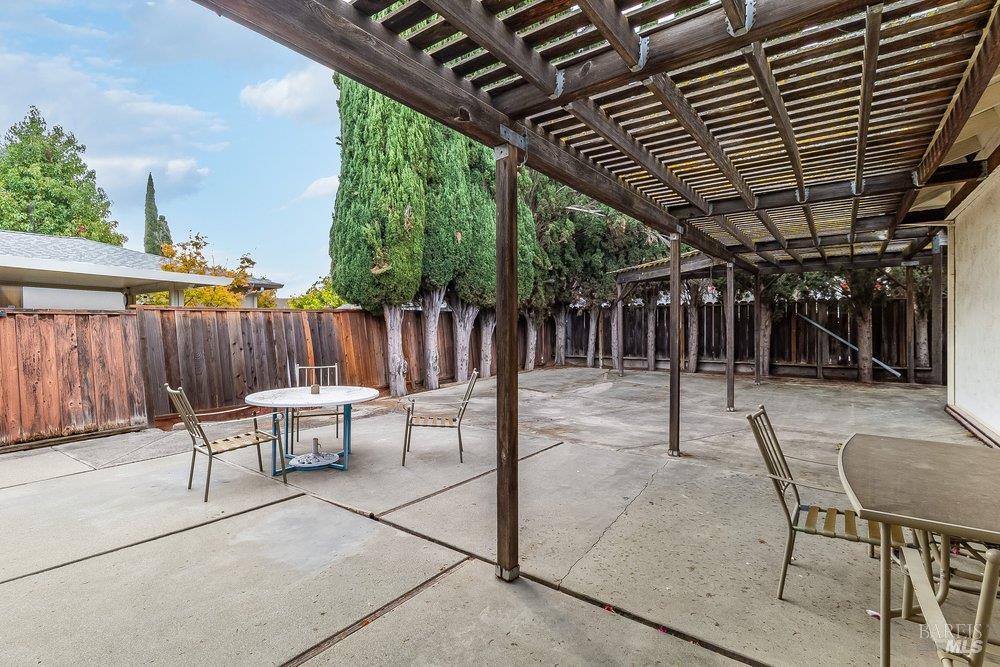 1207 Saint Frances Drive Antioch CA 94509