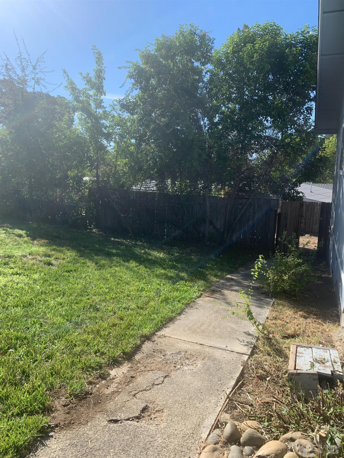 311 Hillcrest Drive Lakeport CA 95453