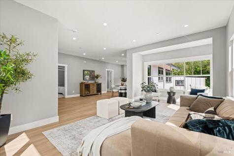 1524 Fair Oaks Court Santa Rosa CA 95404