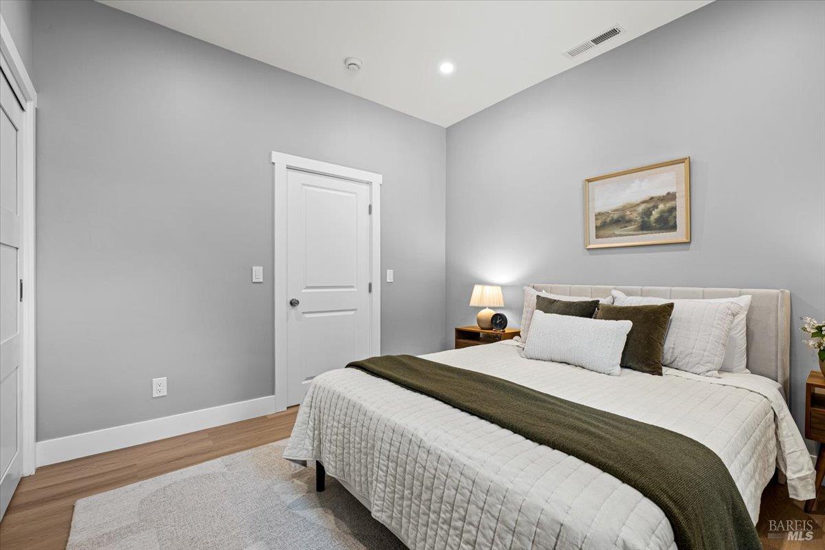 1524 Fair Oaks Court Santa Rosa CA 95404