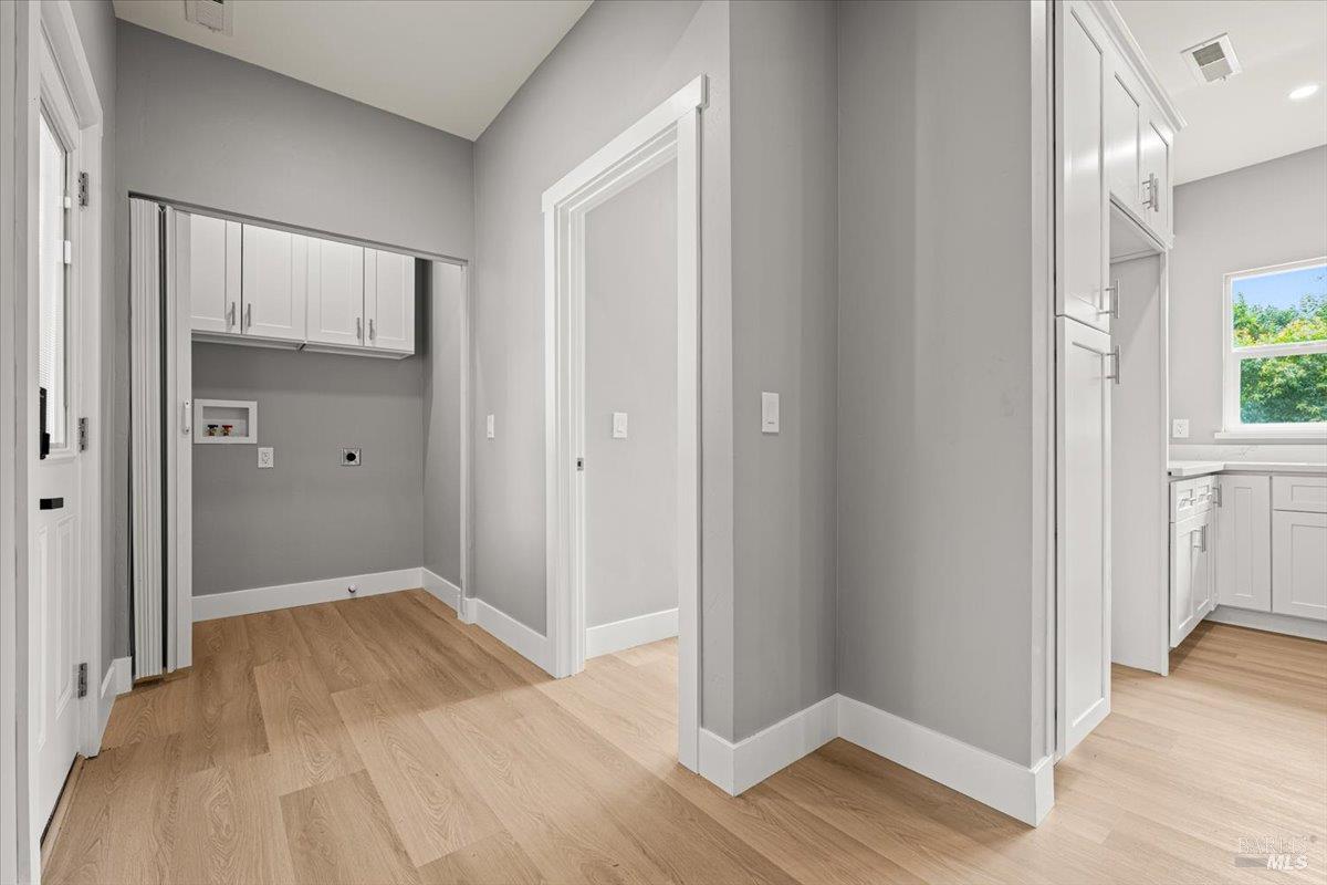1524 Fair Oaks Court Santa Rosa CA 95404