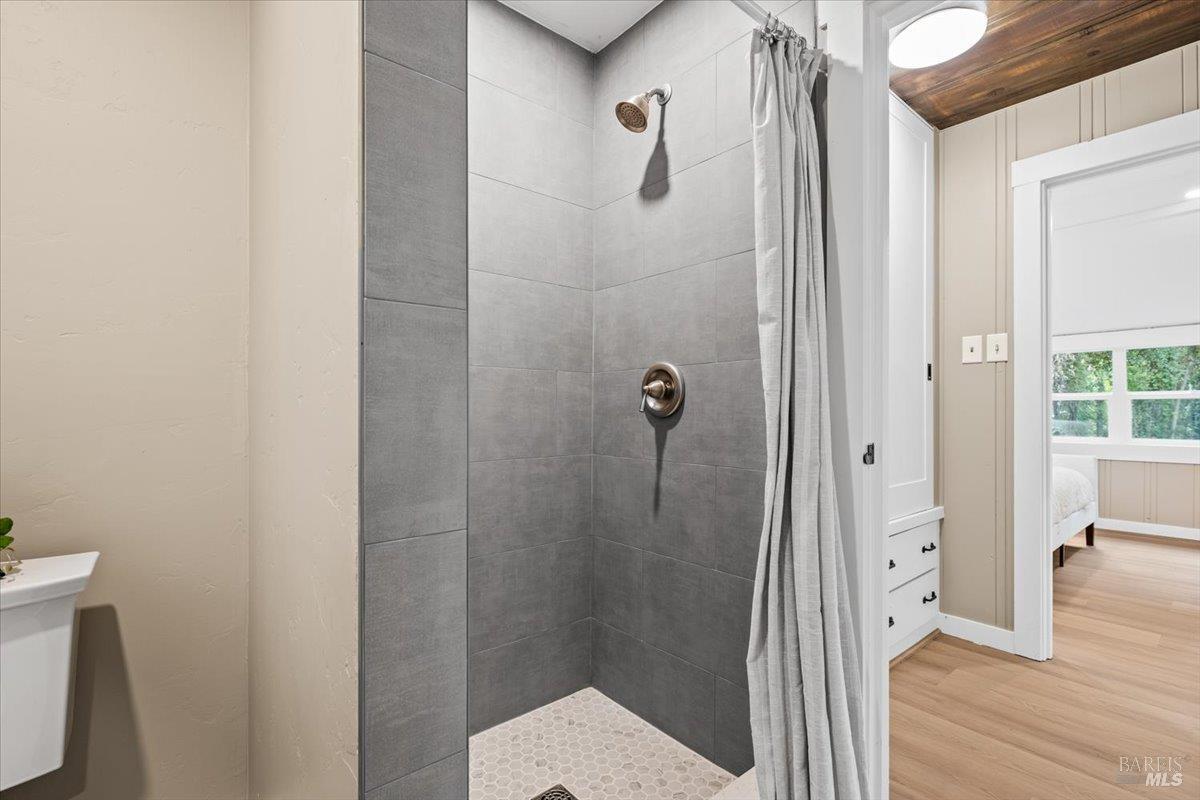 1524 Fair Oaks Court Santa Rosa CA 95404