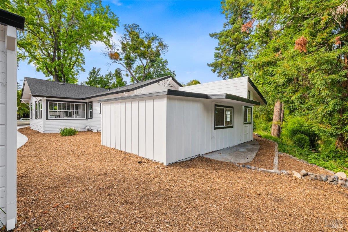 1524 Fair Oaks Court Santa Rosa CA 95404