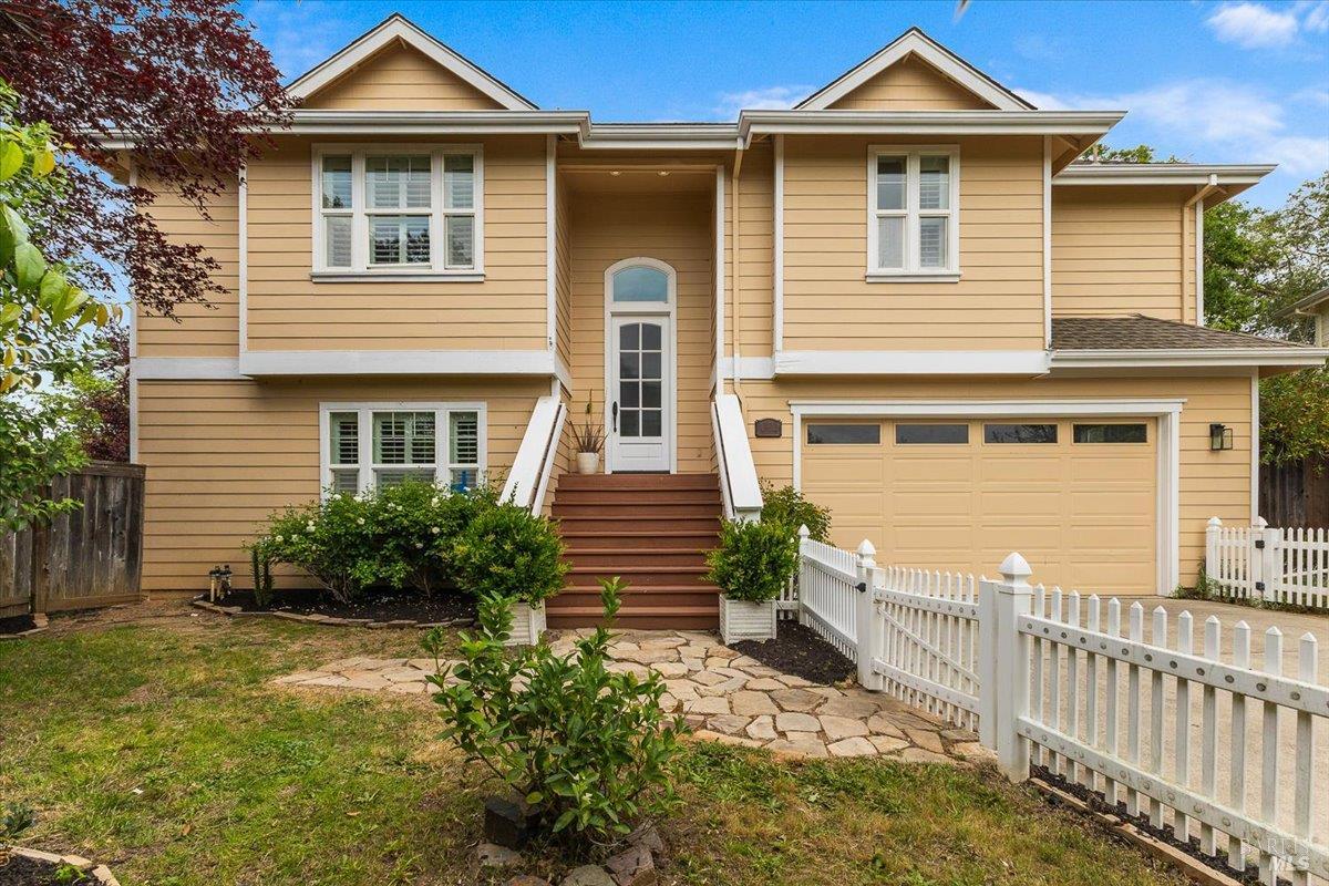 103 Paul Wittke Drive Healdsburg CA 95448