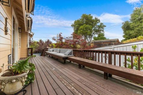 103 Paul Wittke Drive Healdsburg CA 95448