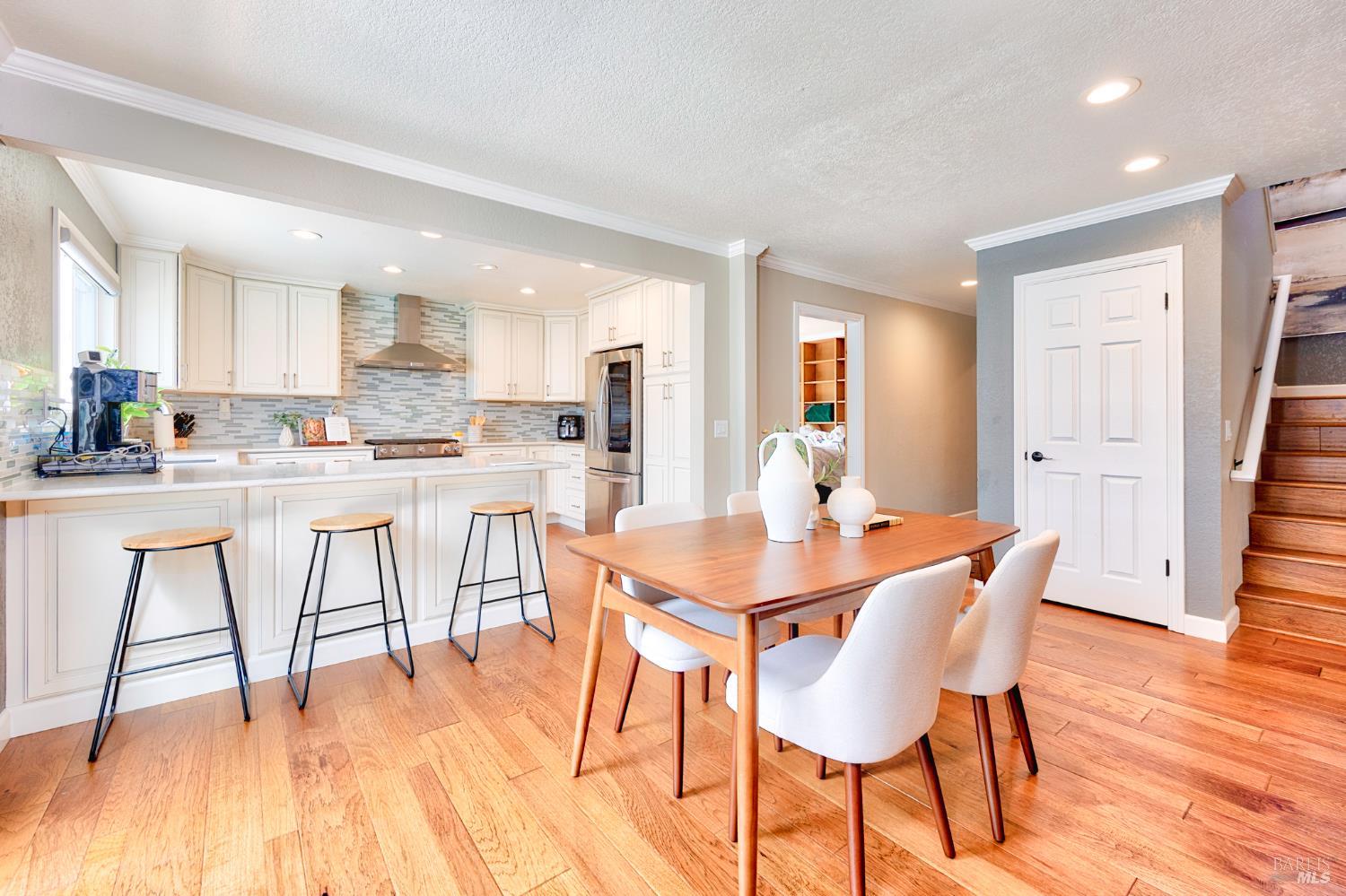 1168 Wieling Way Petaluma CA 94954