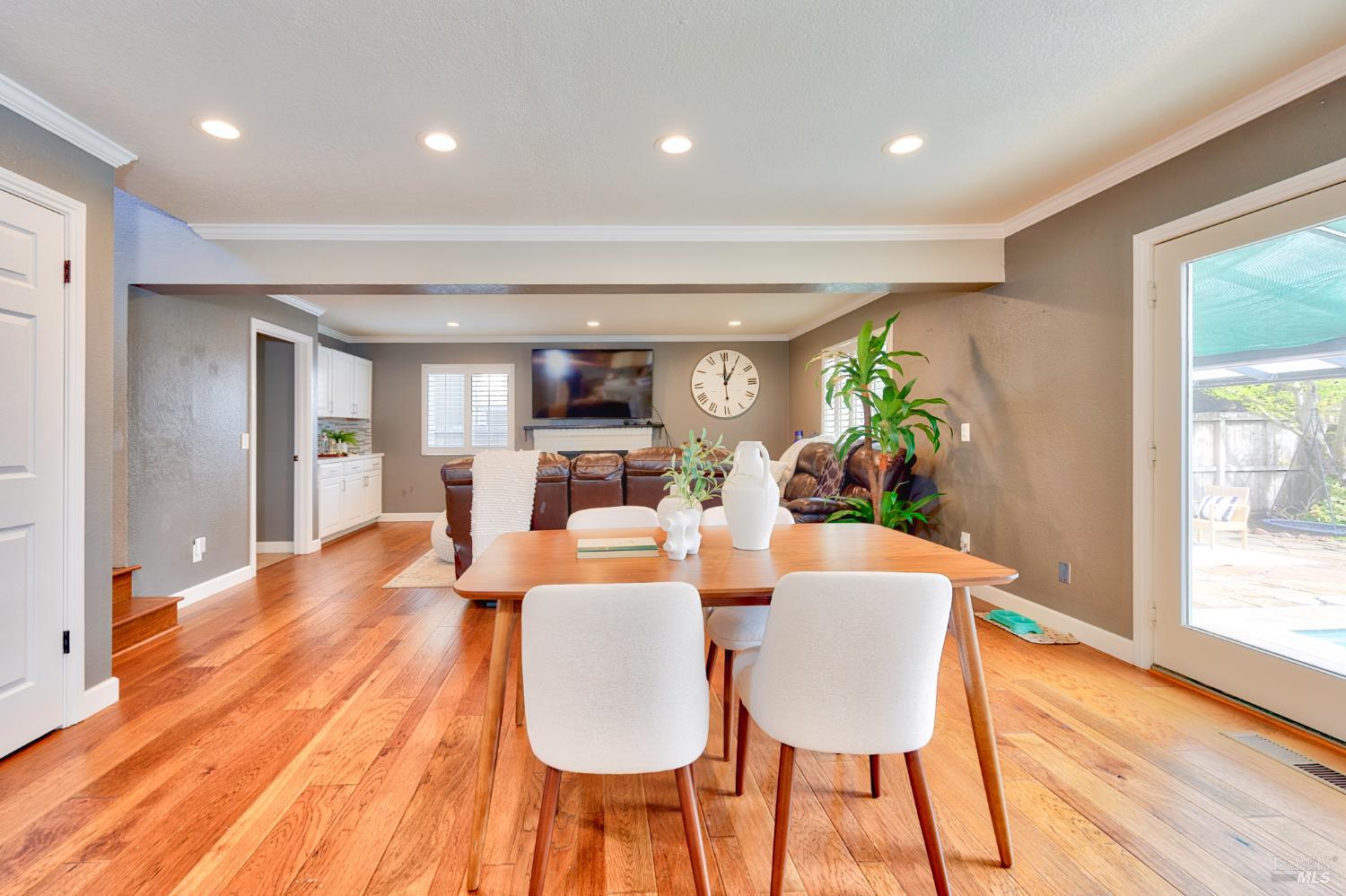 1168 Wieling Way Petaluma CA 94954