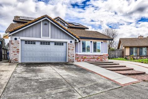 1168 Wieling Way Petaluma CA 94954
