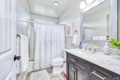 1168 Wieling Way Petaluma CA 94954