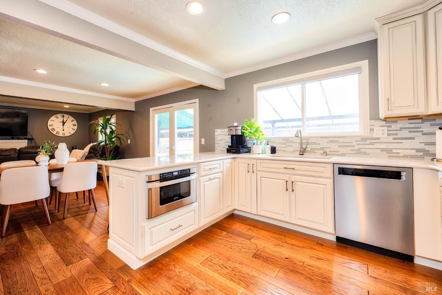 1168 Wieling Way Petaluma CA 94954