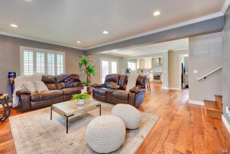 1168 Wieling Way Petaluma CA 94954