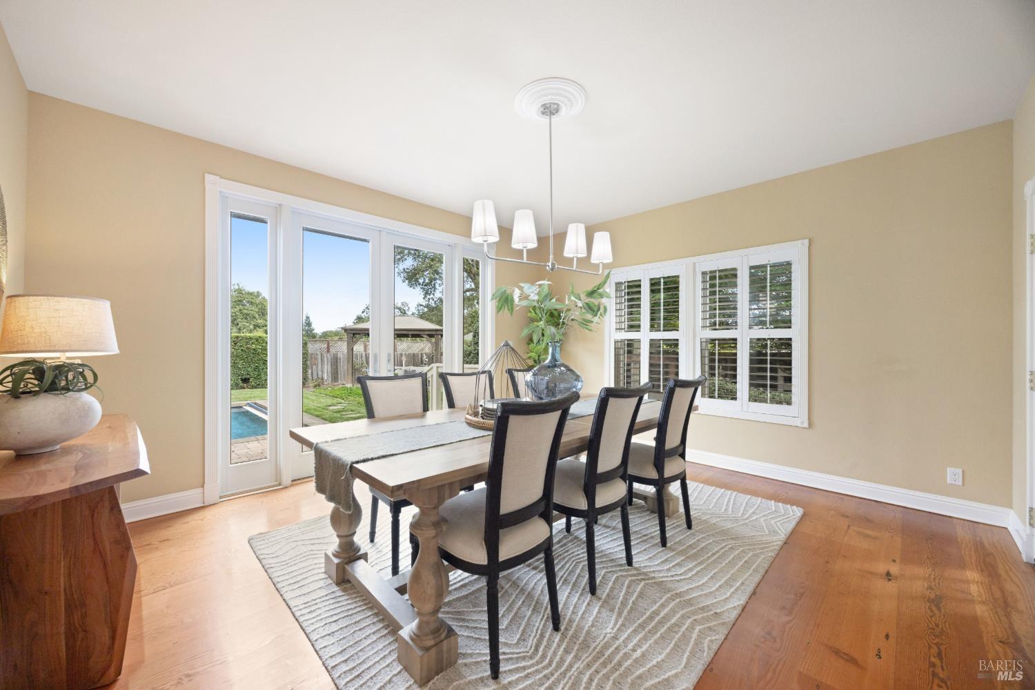 382 Laguna Vista Road Santa Rosa CA 95401