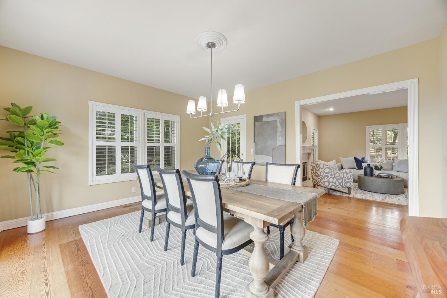 382 Laguna Vista Road Santa Rosa CA 95401