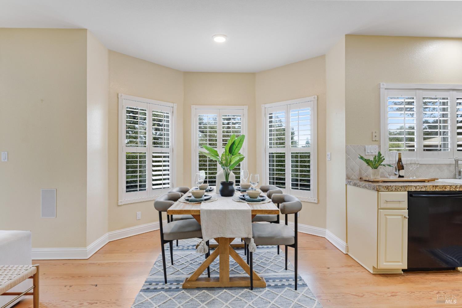 382 Laguna Vista Road Santa Rosa CA 95401
