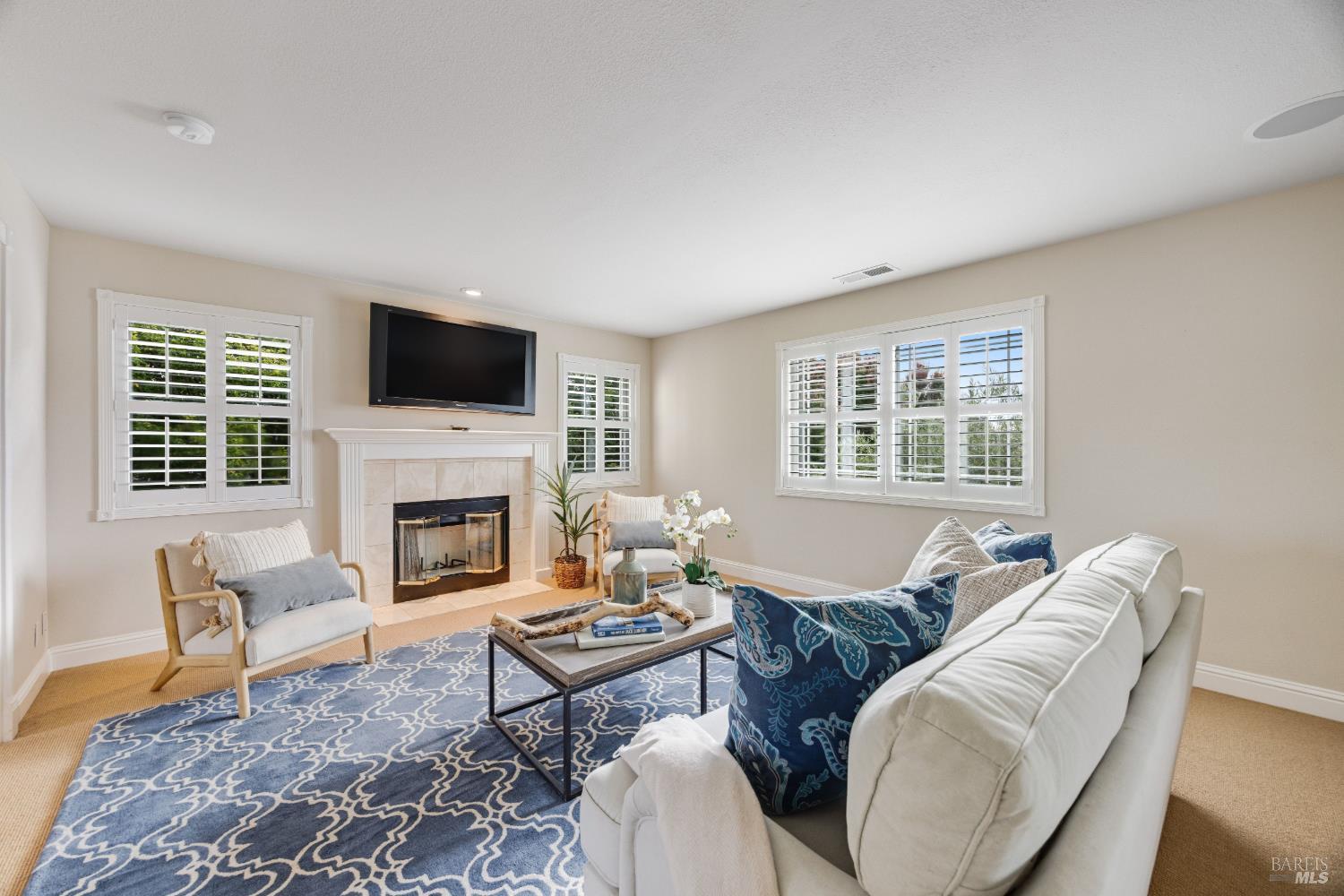 382 Laguna Vista Road Santa Rosa CA 95401