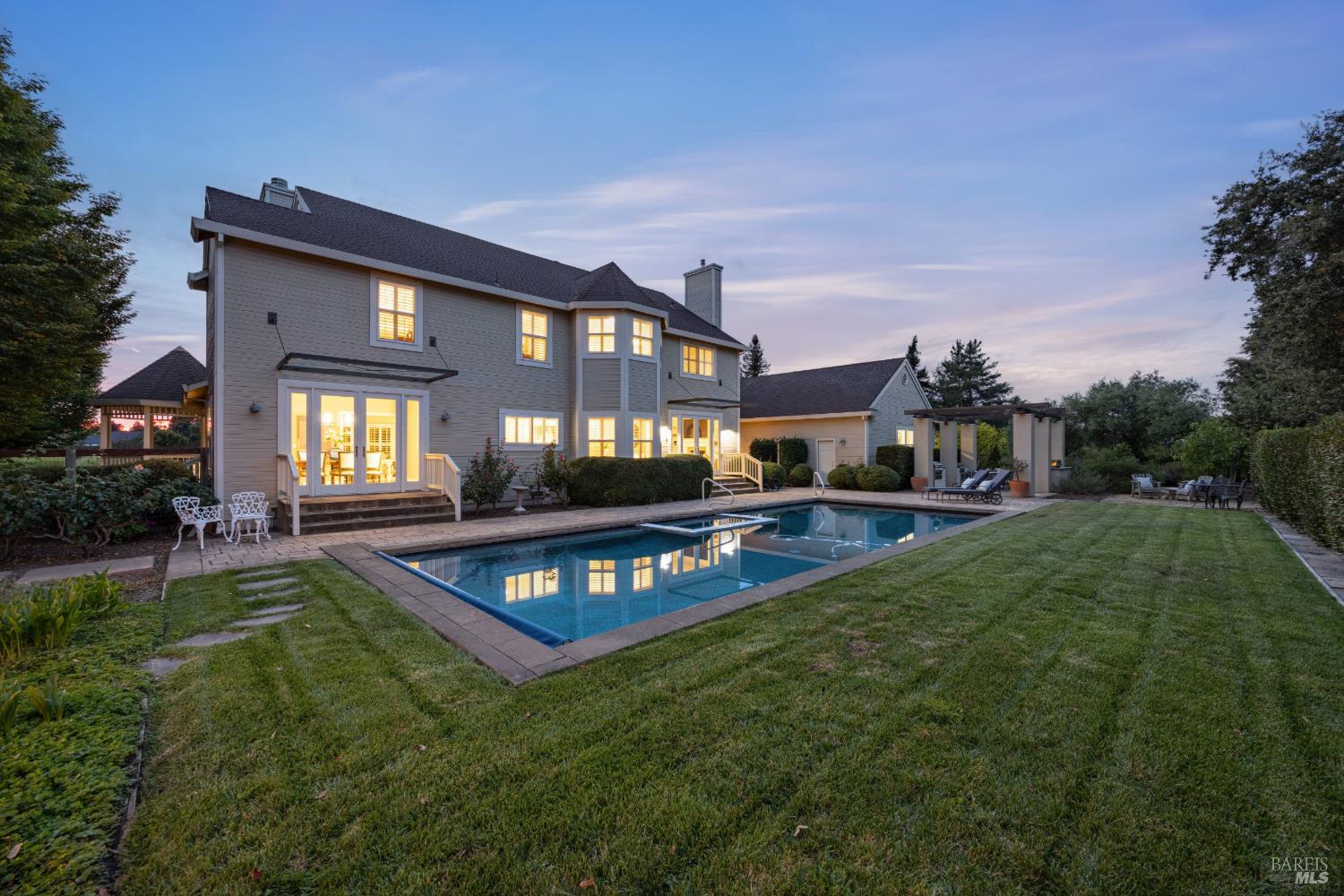 382 Laguna Vista Road Santa Rosa CA 95401