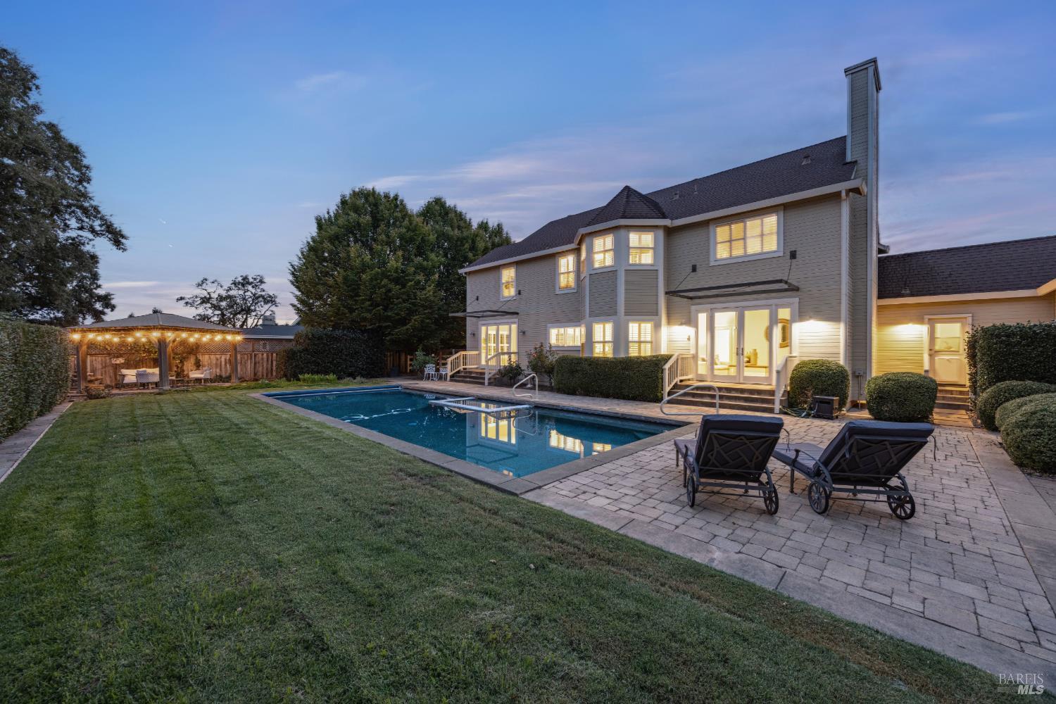 382 Laguna Vista Road Santa Rosa CA 95401
