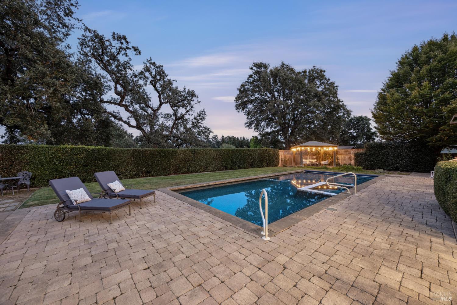 382 Laguna Vista Road Santa Rosa CA 95401