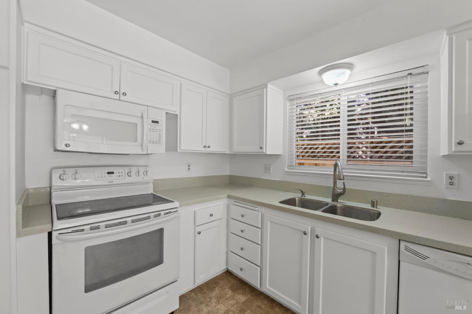 1263 Kerney Street Santa Rosa CA 95401