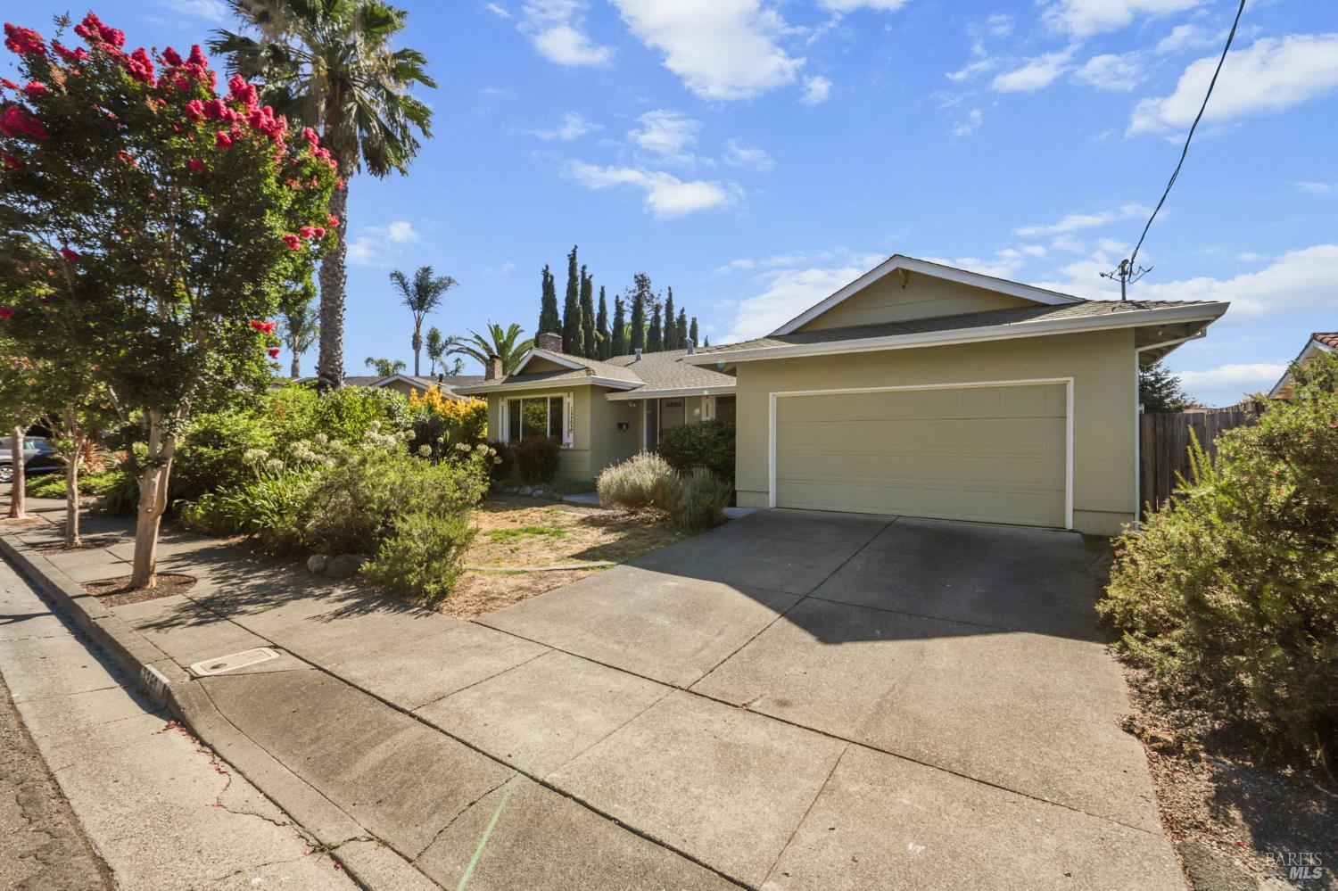 1263 Kerney Street Santa Rosa CA 95401