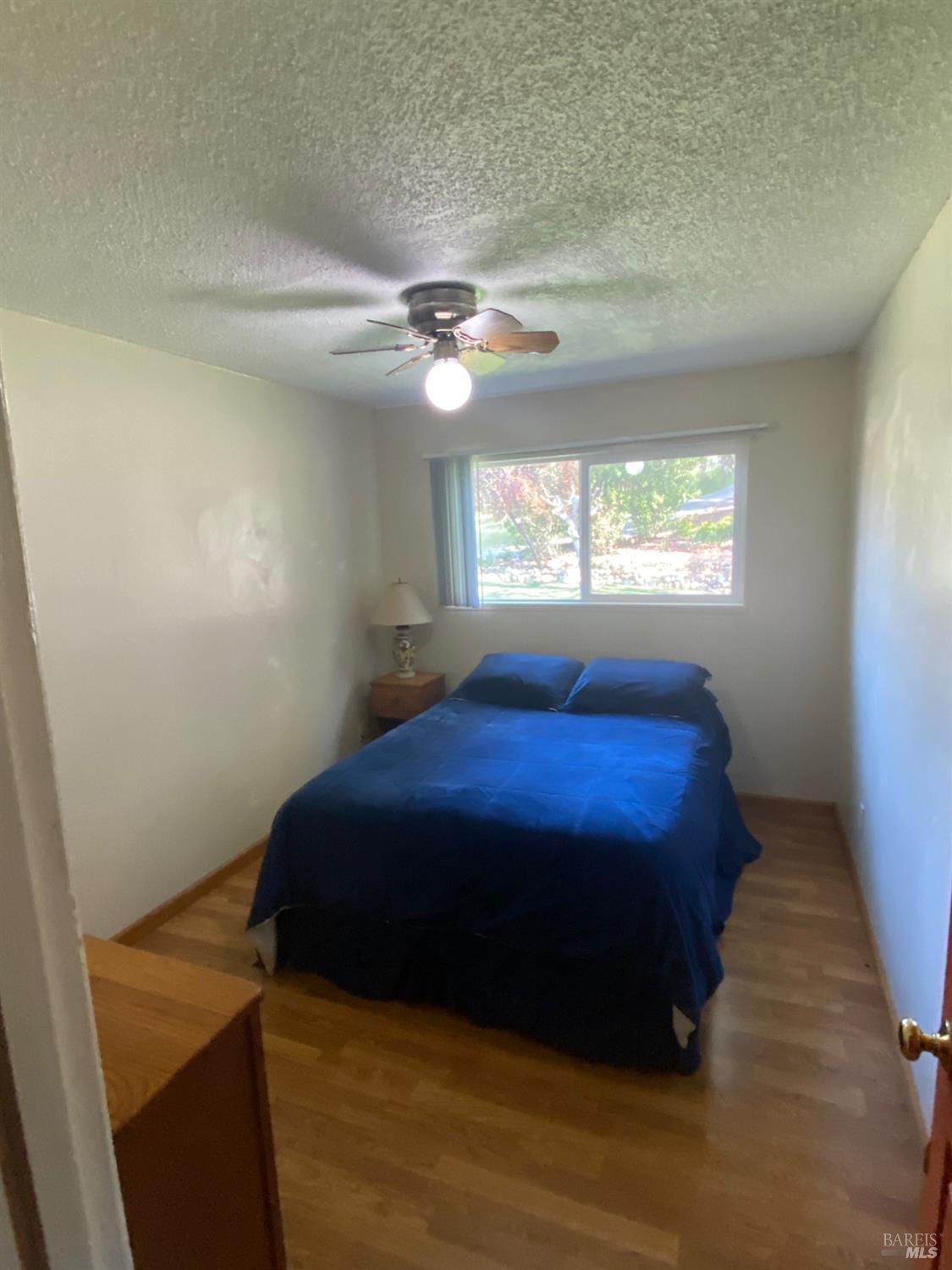 1725 E Madrone Drive Ukiah CA 95482