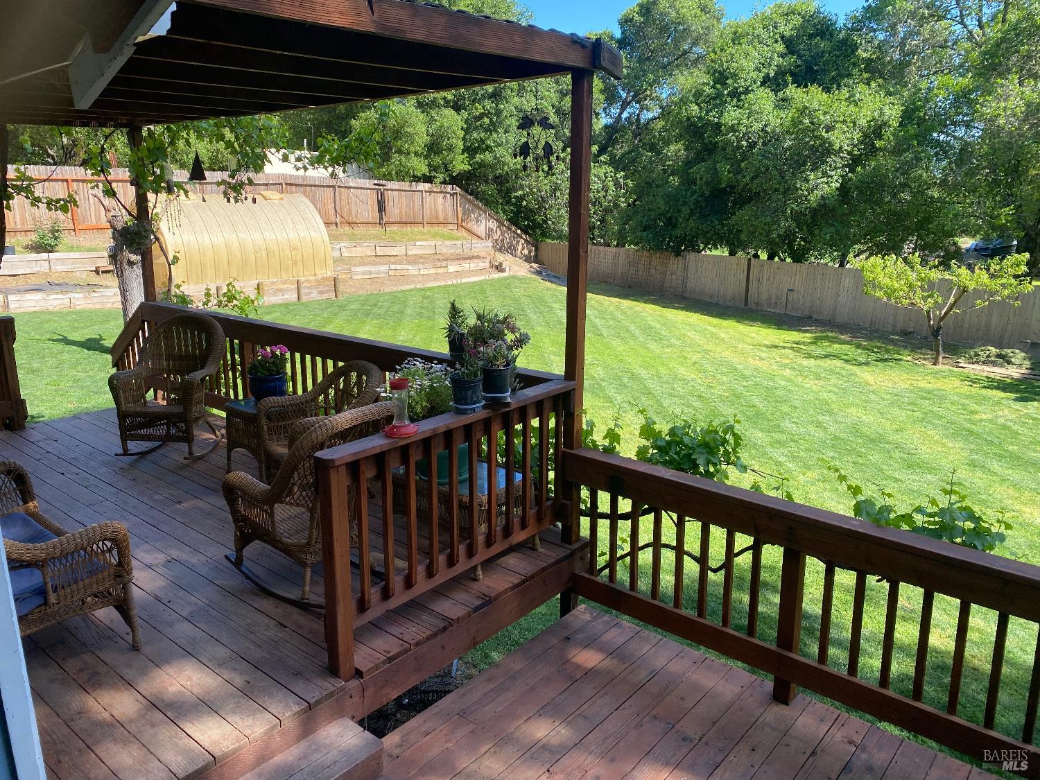1725 E Madrone Drive Ukiah CA 95482