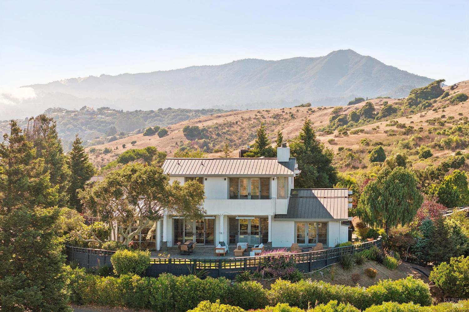 24 Hillcrest Road Tiburon CA 94920