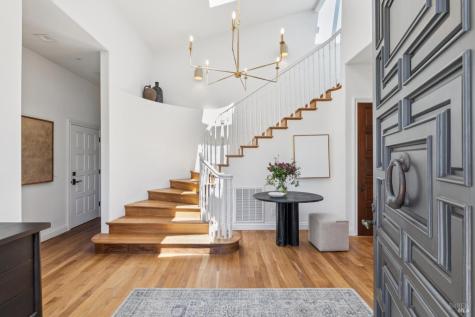 24 Hillcrest Road Tiburon CA 94920